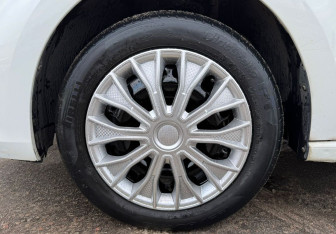 Подержанный автомобиль Volkswagen Polo Sedan 2016 года (12 фото)