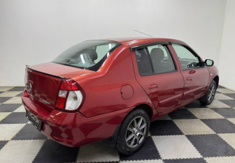 Подержанный автомобиль Renault Symbol 2007 года (5 фото)