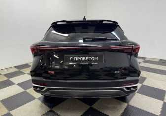 Подержанный автомобиль Omoda C5 2023 года (6 фото)