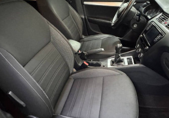 Подержанный автомобиль Skoda Octavia Wagon 2019 года (9 фото)