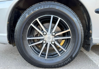 Подержанный автомобиль Hyundai Accent Sedan 2006 года (12 фото)