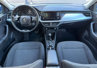 Подержанный автомобиль Skoda Rapid Liftback 2021 года (10 фото)