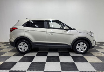 Подержанный автомобиль Hyundai Creta 2019 года (4 фото)