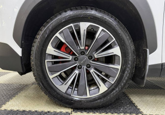 Подержанный автомобиль Jetour Dashing 2023 года (13 фото)