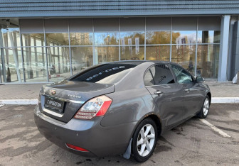 Подержанный автомобиль Geely Emgrand EC7 Sedan 2014 года (5 фото)