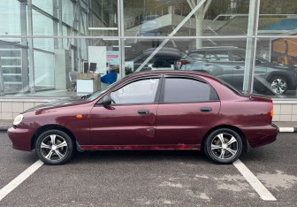 Подержанный автомобиль ЗАЗ Chance Sedan 2010 года (4 фото)