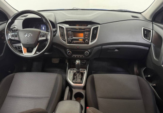 Подержанный автомобиль Hyundai Creta 2018 года (10 фото)