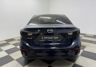 Подержанный автомобиль Mazda 3 Sedan 2014 года (6 фото)