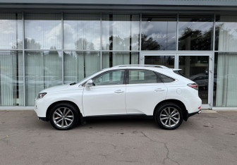Подержанный автомобиль Lexus RX 2015 года (8 фото)