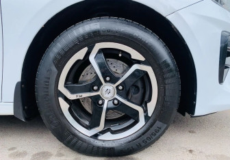 Подержанный автомобиль Kia Ceed Hatchback 2018 года (12 фото)