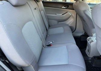 Подержанный автомобиль Chevrolet Orlando 2013 года (11 фото)