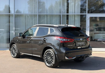 Подержанный автомобиль Nissan Qashqai 2019 года (7 фото)