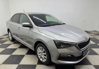 Подержанный автомобиль Skoda Rapid Liftback 2020 года (3 фото)
