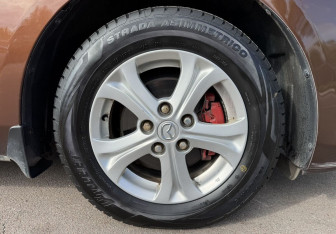 Подержанный автомобиль Mazda 3 Sedan 2013 года (14 фото)