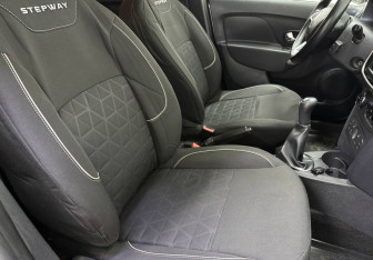 Подержанный автомобиль Renault Logan Sedan 2020 года (9 фото)