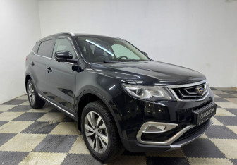 Подержанный автомобиль Geely Atlas 2019 года (3 фото)