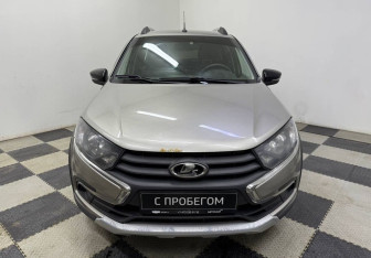 Подержанный автомобиль LADA (ВАЗ) Granta Wagon 2019 года (2 фото)