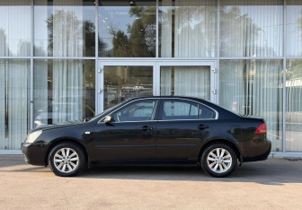 Подержанный автомобиль Kia Magentis 2007 года (8 фото)