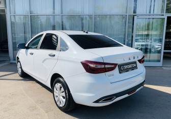 Подержанный автомобиль LADA (ВАЗ) Vesta Sedan 2024 года (7 фото)
