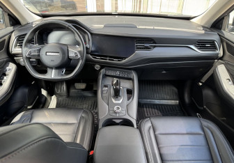 Подержанный автомобиль Haval F7 2021 года (9 фото)