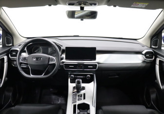 Подержанный автомобиль Geely Coolray 2022 года (14 фото)