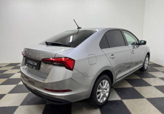 Подержанный автомобиль Skoda Rapid Liftback 2020 года (5 фото)