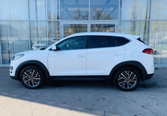 Подержанный автомобиль Hyundai Tucson 2018 года (8 фото)