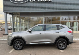 Подержанный автомобиль Haval F7 2022 года (8 фото)