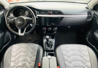 Подержанный автомобиль Kia Rio Hatchback 2020 года (11 фото)