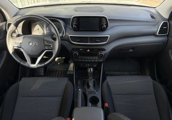 Подержанный автомобиль Hyundai Tucson 2018 года (9 фото)