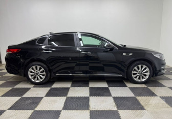 Подержанный автомобиль Kia Optima Sedan 2018 года (4 фото)