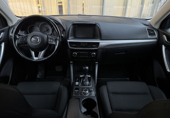 Подержанный автомобиль Mazda CX-5 2016 года (9 фото)