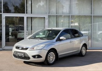Подержанный автомобиль Ford Focus Sedan 2009 года (1 фото)