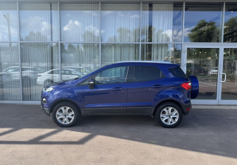 Подержанный автомобиль Ford EcoSport 2017 года (8 фото)
