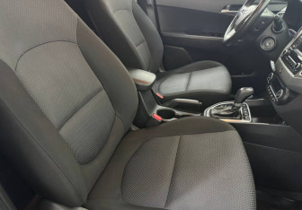 Подержанный автомобиль Hyundai Creta 2018 года (9 фото)