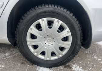 Подержанный автомобиль Skoda Octavia Liftback 2011 года (13 фото)