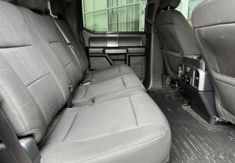 Подержанный автомобиль Ford F-150 2020 года (11 фото)