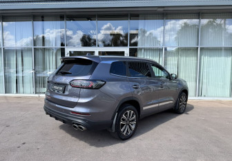 Подержанный автомобиль Chery Tiggo 8 Pro Max 2022 года (5 фото)