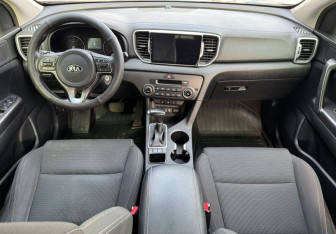 Подержанный автомобиль Kia Sportage 2018 года (11 фото)