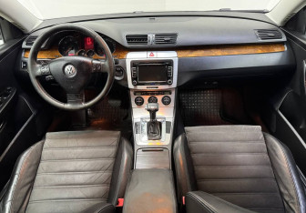 Подержанный автомобиль Volkswagen Passat Sedan 2008 года (10 фото)
