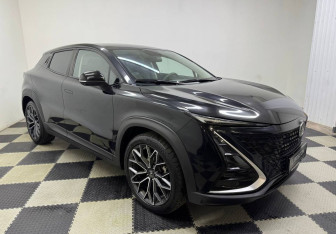 Подержанный автомобиль Changan UNI-T 2023 года (3 фото)