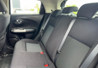 Подержанный автомобиль Nissan Juke 2018 года (11 фото)