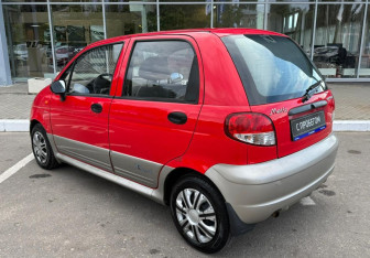 Подержанный автомобиль Daewoo Matiz 2011 года (4 фото)