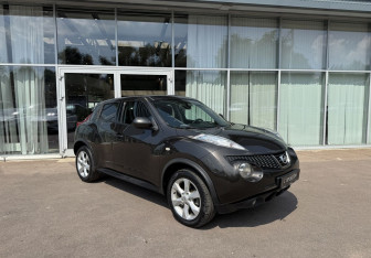 Подержанный автомобиль Nissan Juke 2012 года (3 фото)