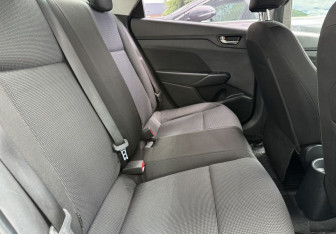Подержанный автомобиль Hyundai Solaris Sedan 2019 года (11 фото)