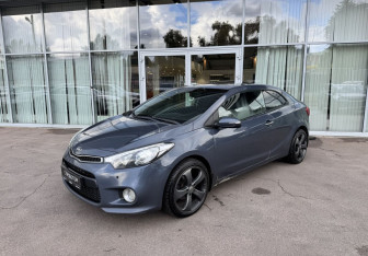 Подержанный автомобиль Kia Cerato Coupe 2013 года (1 фото)