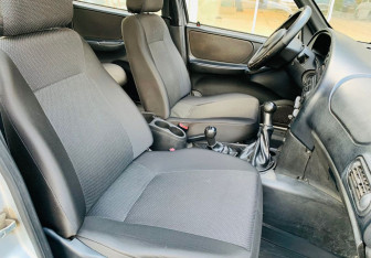 Подержанный автомобиль Chevrolet Niva 2012 года (9 фото)