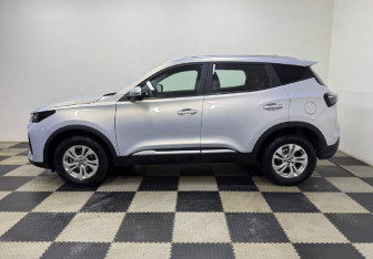 Подержанный автомобиль Chery Tiggo 4 2025 года (8 фото)