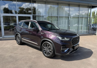 Подержанный автомобиль Chery Tiggo 8 Pro 2021 года (3 фото)