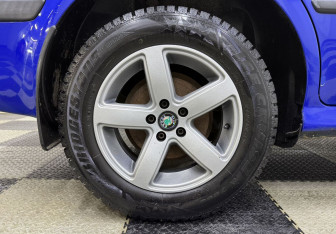 Подержанный автомобиль Skoda Octavia Liftback 2006 года (12 фото)